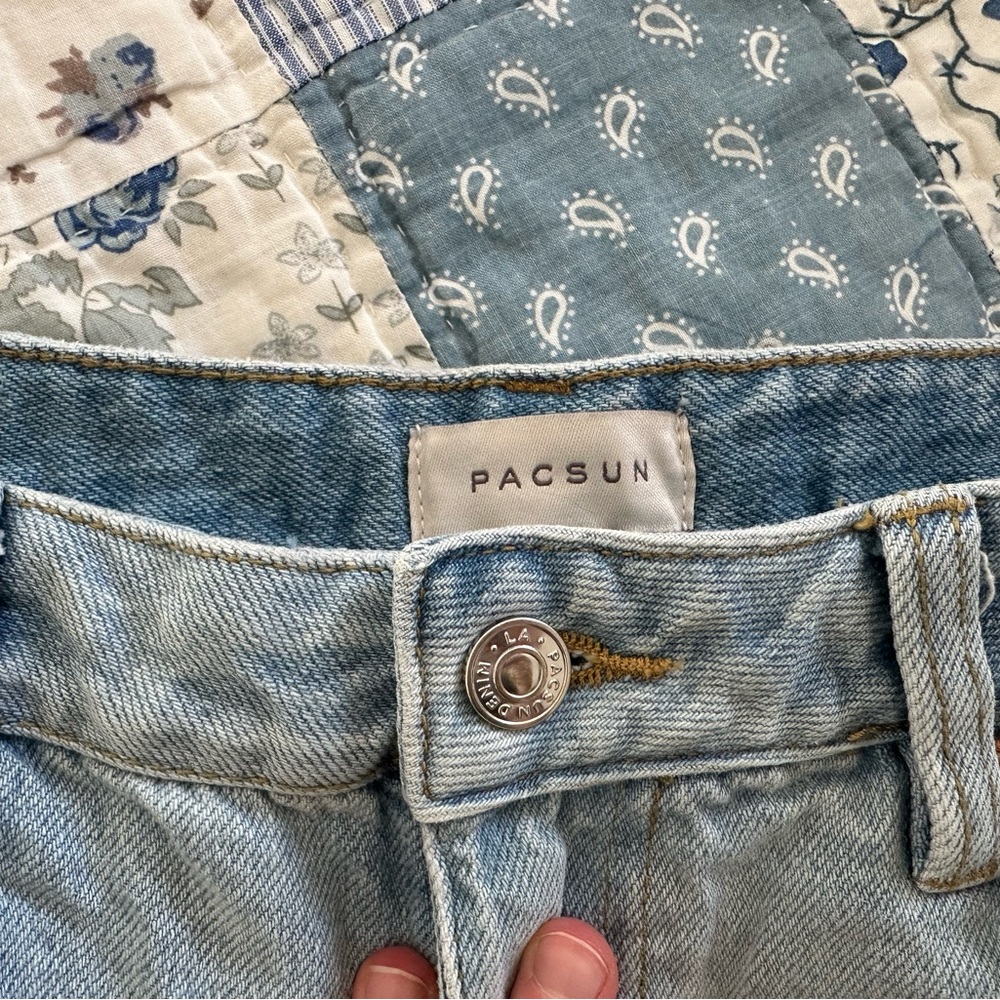Pacific Sunwear Low Rise Baggy Jeans - Light Blue - Picture 3 of 6